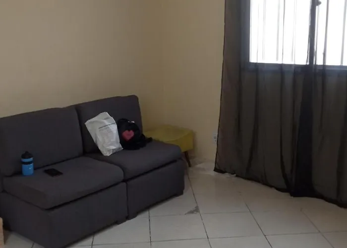 Little Apt